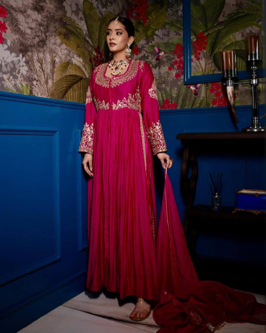 Pink Royal Outfit